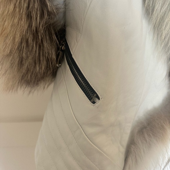White leather with fur jacket from istanbul . Real leather - Picture 3 of 10